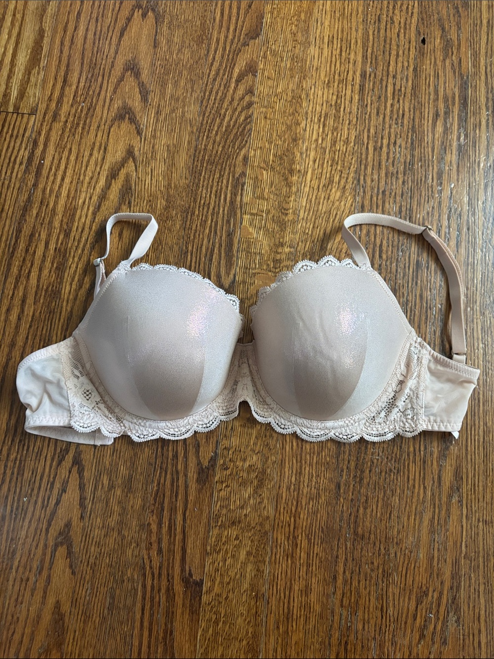 Victoria's Secret Light Nude Lace-Trim Push-Up Bra